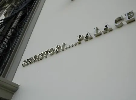 Serristori Palace 2*