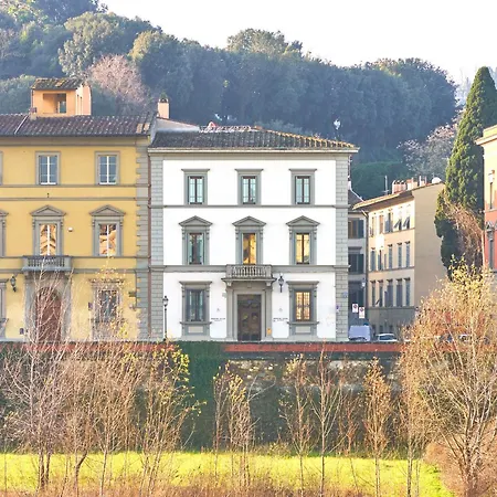Lejlighedshotel Serristori Palace
