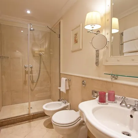 Lejlighedshotel Serristori Palace 2*