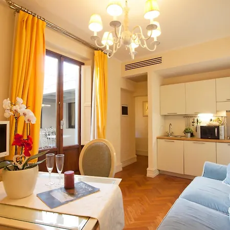 Serristori Palace Lejlighedshotel