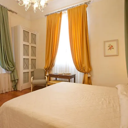 Serristori Palace Lejlighedshotel
