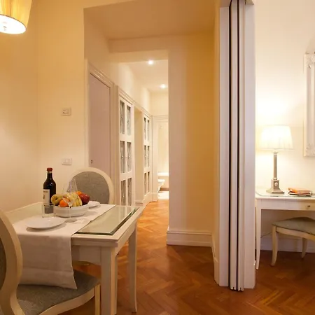 Serristori Palace 2* Florence