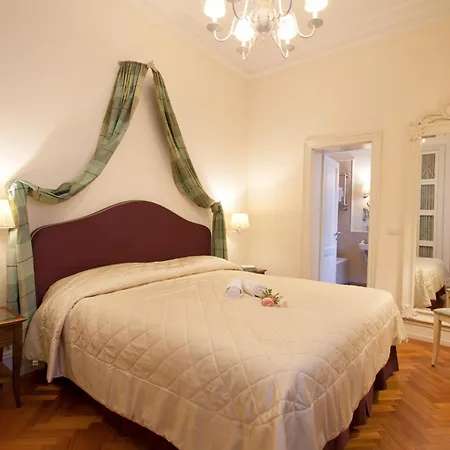 Serristori Palace 2* Florence