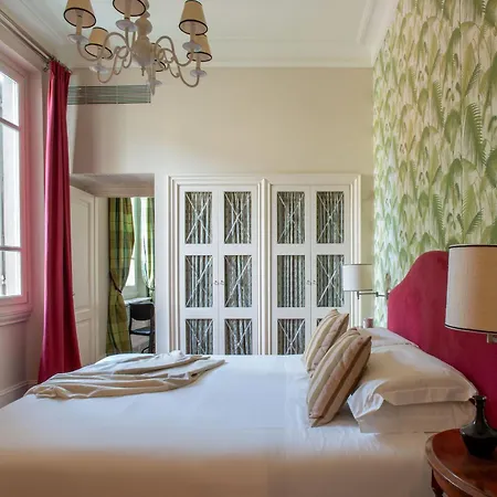 Serristori Palace Aparthotel 2*