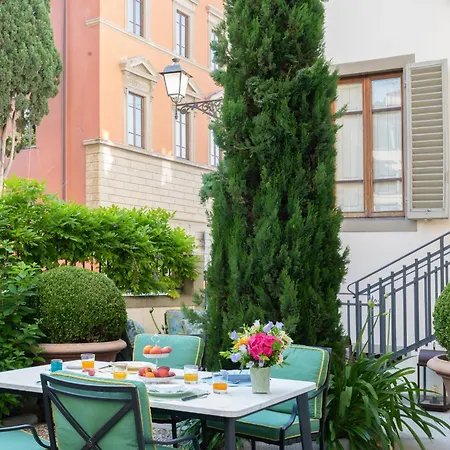 Serristori Palace Appart hôtel 2*