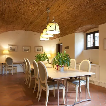 Serristori Palace Aparthotel Florenz