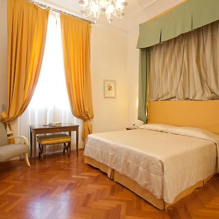 Appart hôtel Serristori Palace 2*